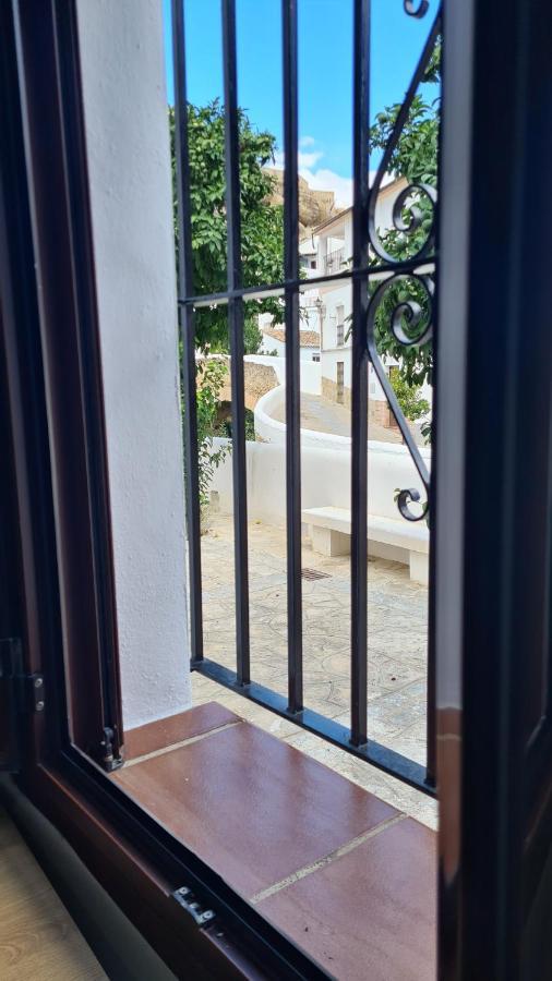Apartamento Puente Triana Setenil De Las Bodegas Exterior foto